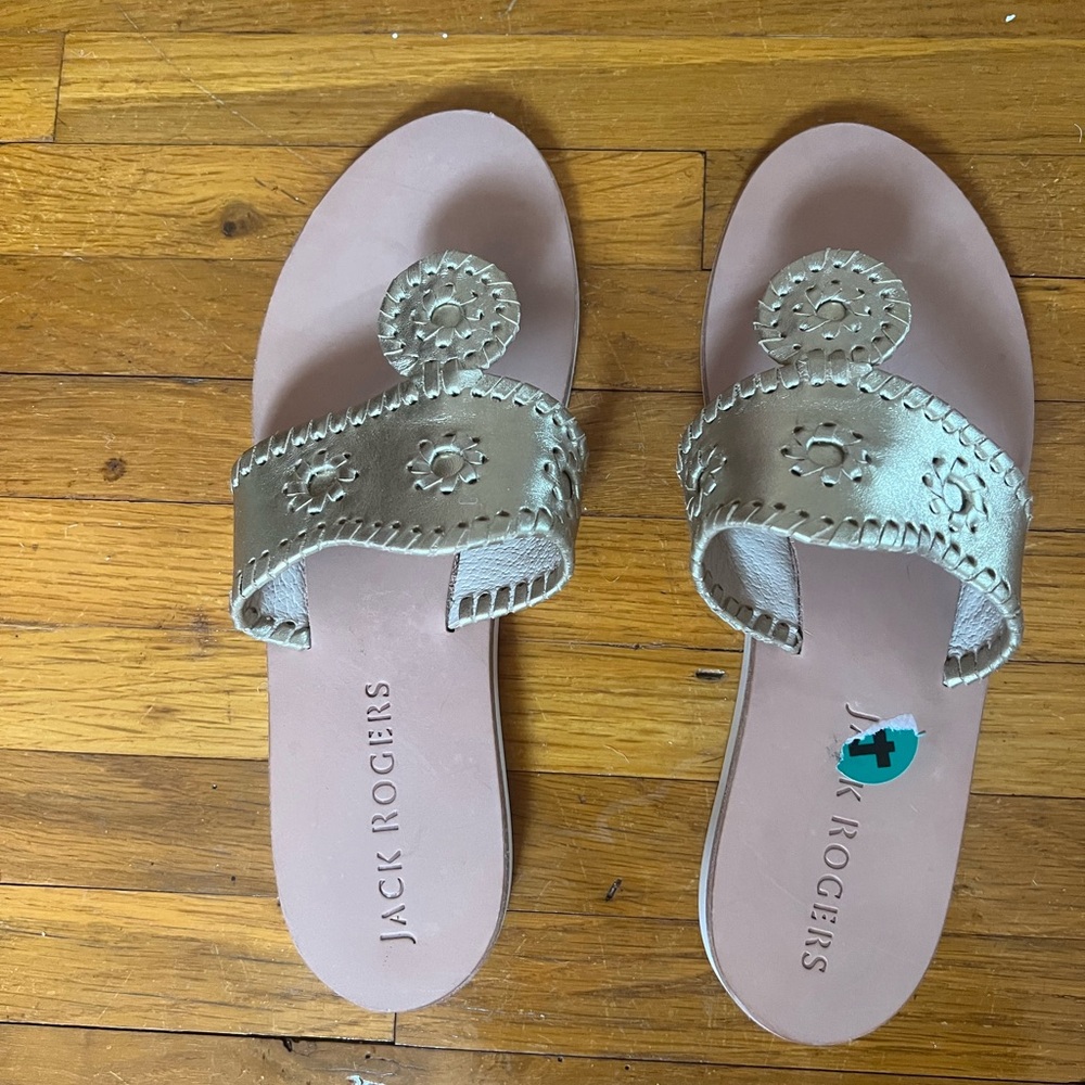 NWOT Jack Rogers Gold Sandals